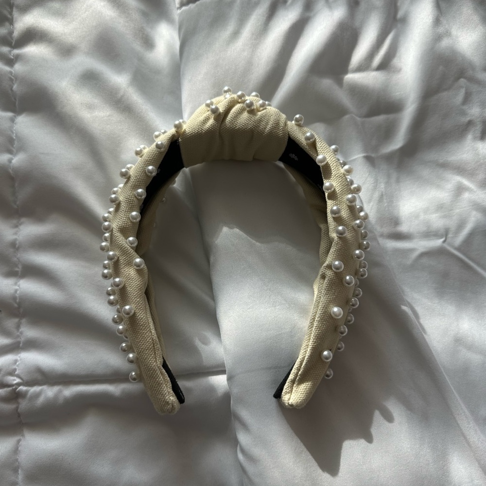 Lele sadoughi cream headband